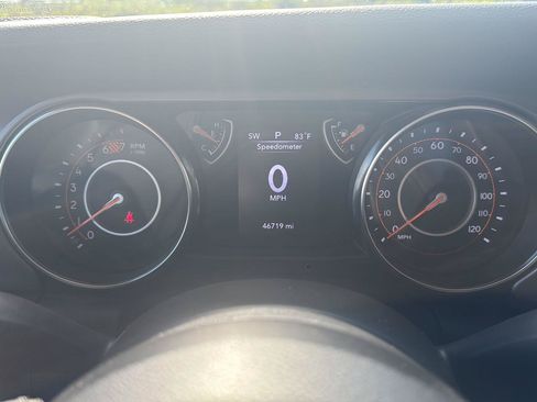 Used 2023 Jeep Wrangler Unlimited Sport AWD/4WD image 14
