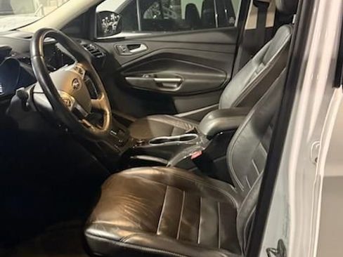 Used 2016 Ford Escape Titanium w/ Equipment Group 301A image 5