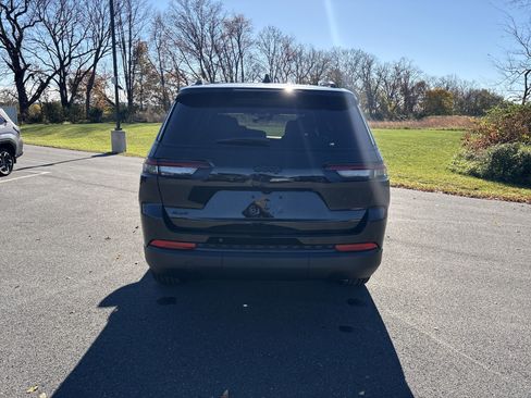 New 2025 Jeep Grand Cherokee L Limited image 5