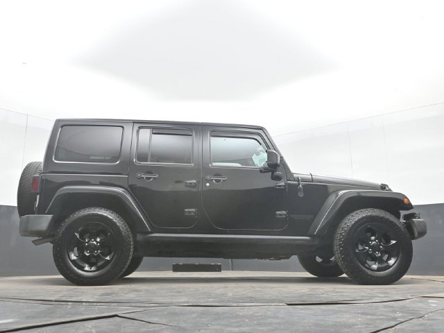 Used 2015 Jeep Wrangler Unlimited Sahara AWD/4WD image 47