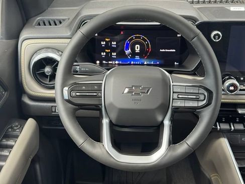 New 2026 Chevrolet Colorado ZR2 w/ Technology Package AWD/4WD image 11