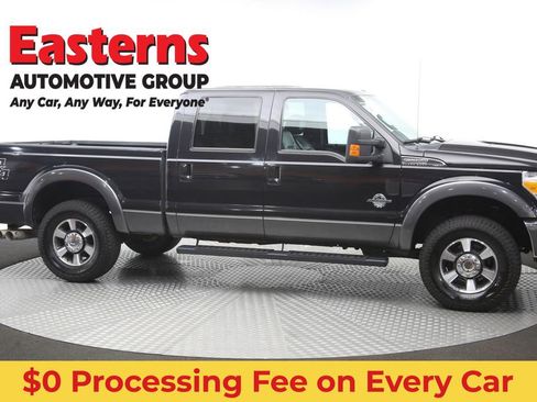 Used 2015 Ford F250 Lariat w/ Lariat Ultimate Package AWD/4WD image 48