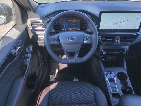 New 2026 Ford Escape ST-Line w/ Tech Pack #1 image 18