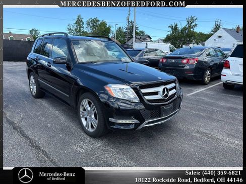 Used 2013 Mercedes-Benz GLK 350 4MATIC image 3
