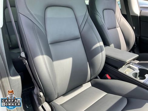 Used 2023 Tesla Model 3 Standard Range image 63