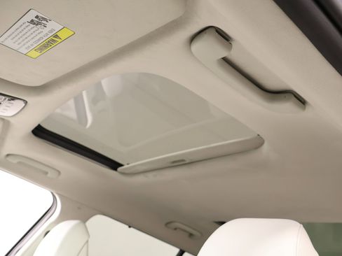 Used 2025 Hyundai Santa Fe Calligraphy image 16