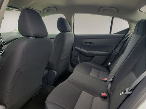 Used 2025 Nissan Sentra SV w/ All-Weather Package FWD image 8