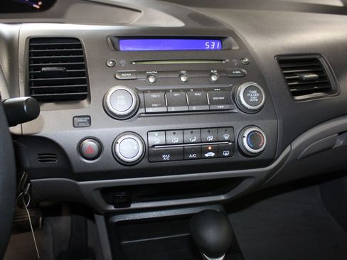 Used 2010 Honda Civic LX image 14