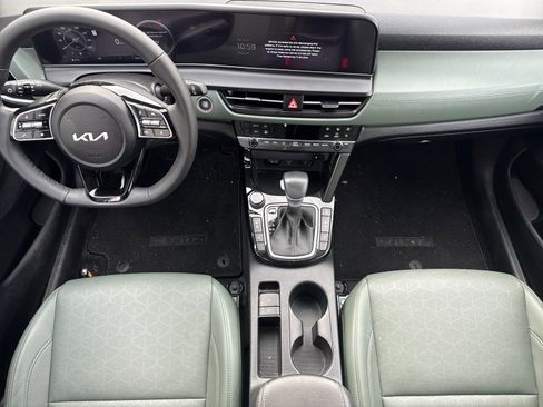 Certified 2024 Kia Seltos SX w/ SX Sunroof Package image 12