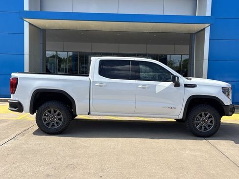 New 2026 GMC Sierra 1500 AT4X AWD/4WD image 2