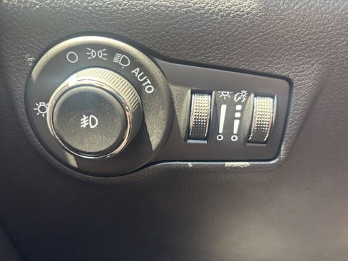 New 2026 Jeep Compass Limited AWD/4WD image 19