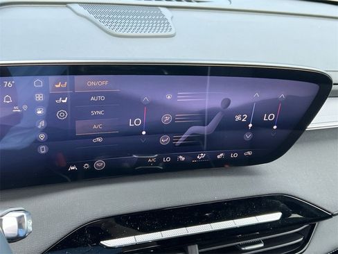 New 2026 Buick Enclave Sport Touring w/ Super Cruise Package image 21