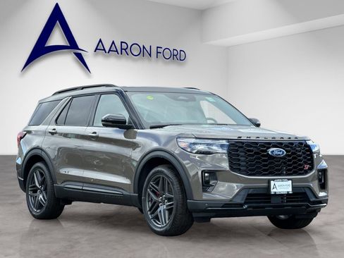 New 2026 Ford Explorer ST w/ Sun And Sound Package image 8