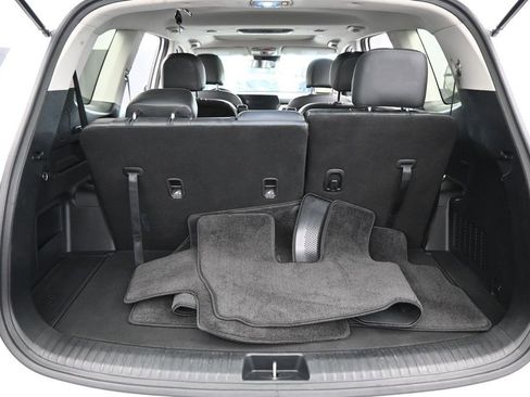 Used 2024 Kia Telluride S w/ S Sunroof Package FWD image 39