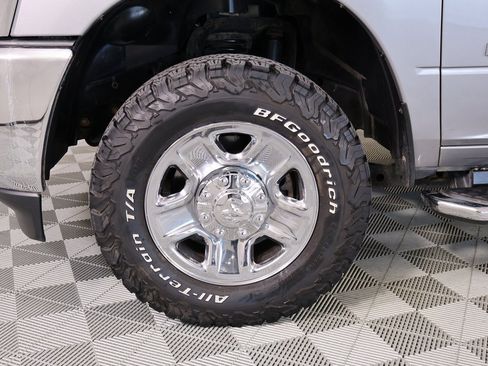 Used 2022 RAM 2500 Big Horn image 16