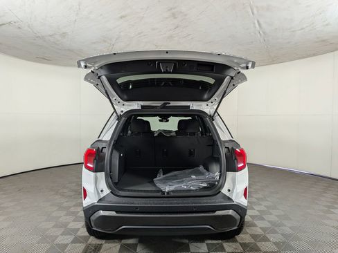 New 2026 GMC Terrain Elevation w/ Technology Package II AWD/4WD image 9