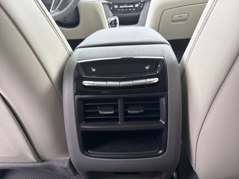 New 2026 Cadillac XT5 Premium Luxury w/ Driver Assist Package AWD/4WD image 13