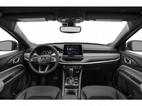 Used 2025 Jeep Compass Limited AWD/4WD image 10