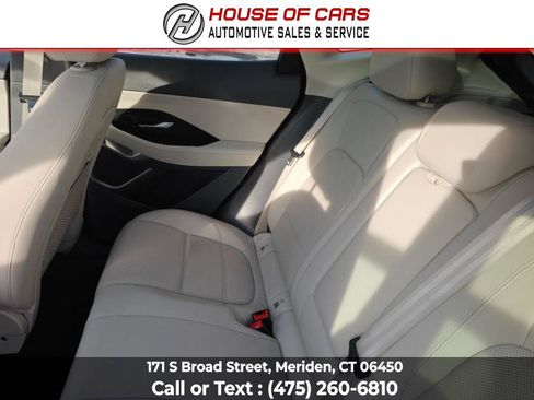 Used 2020 Jaguar E-PACE SE image 41