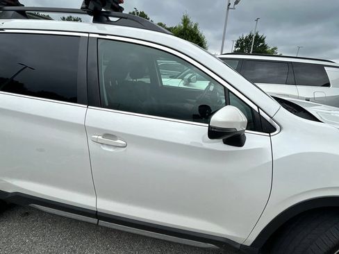 Used 2019 Subaru Ascent Limited w/ Popular Package #2 AWD/4WD image 13