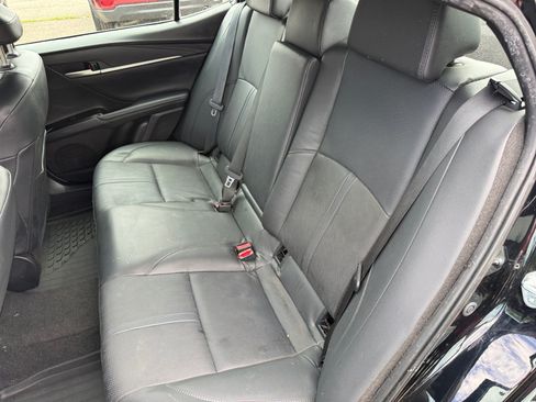 Used 2025 Toyota Camry XSE FWD image 17