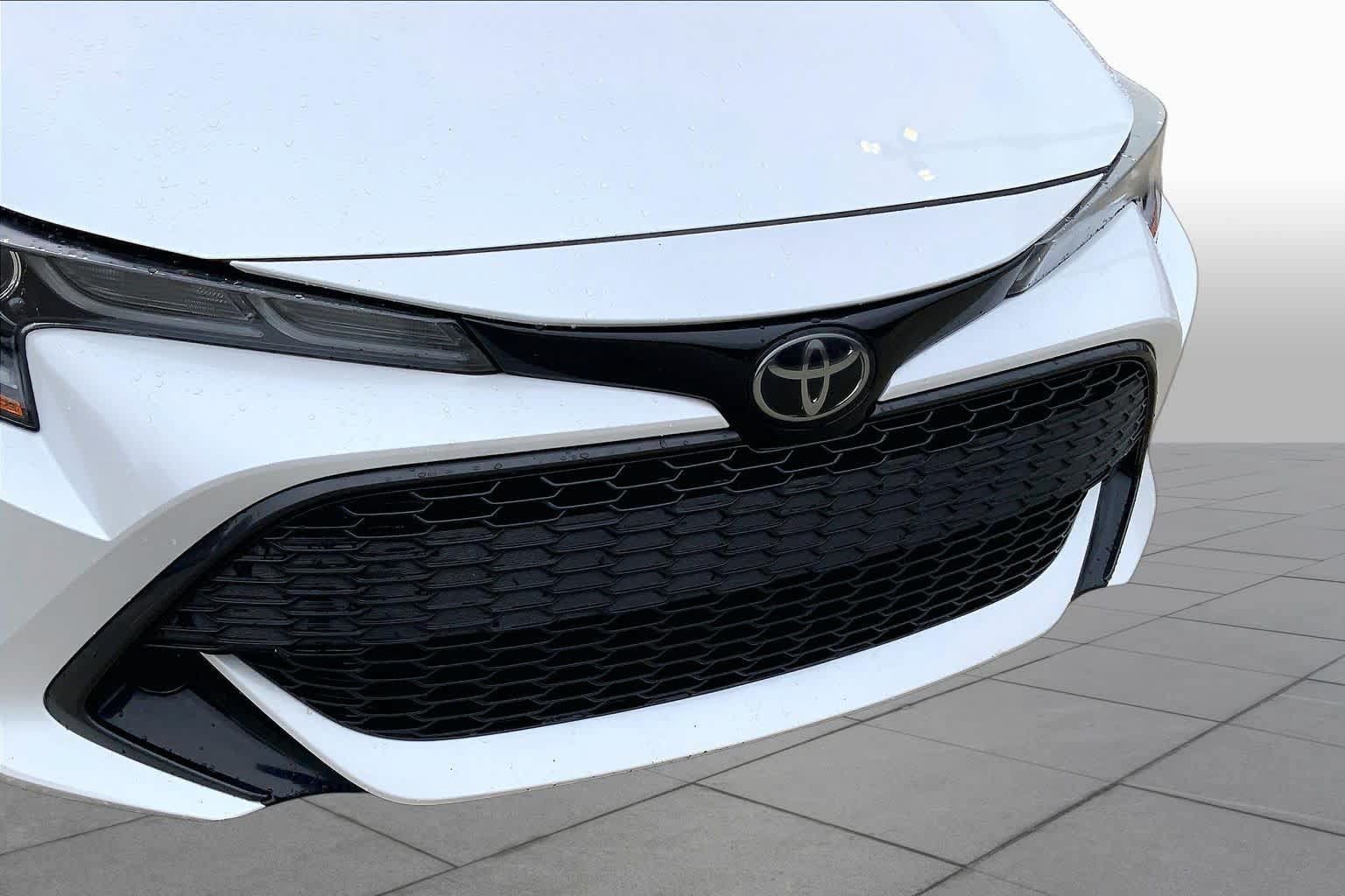 Used 2021 Toyota Corolla SE FWD image 31