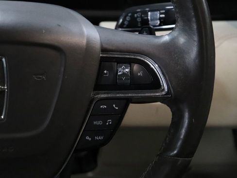 Used 2021 Lincoln Navigator Reserve w/ Luxury Package image 30