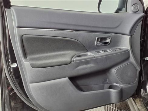 New 2024 Mitsubishi Outlander Sport ES image 19