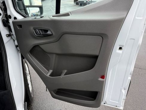 Used 2023 Ford Transit 350 XLT RWD image 20
