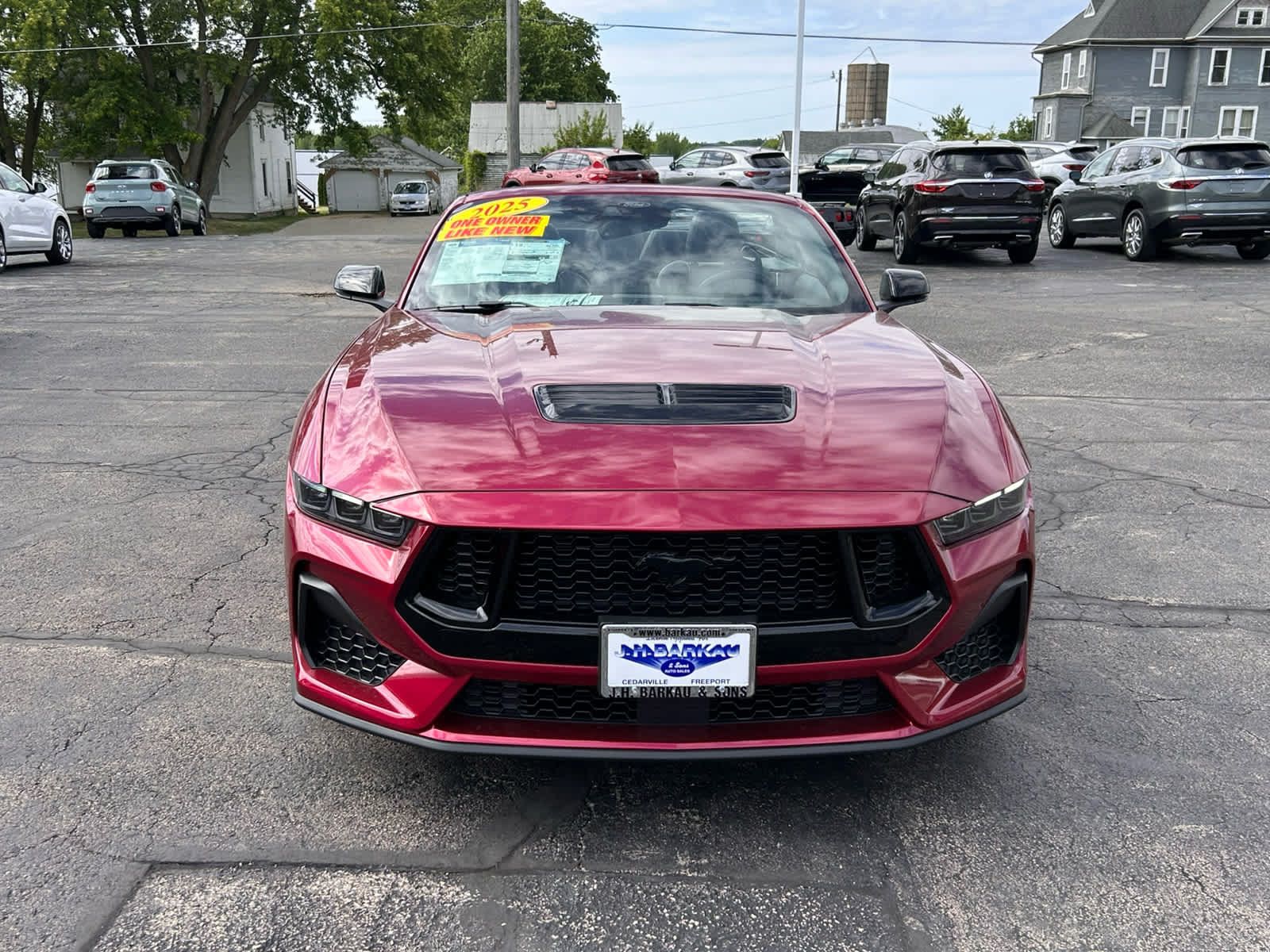 Used 2025 Ford Mustang GT Premium RWD image 2
