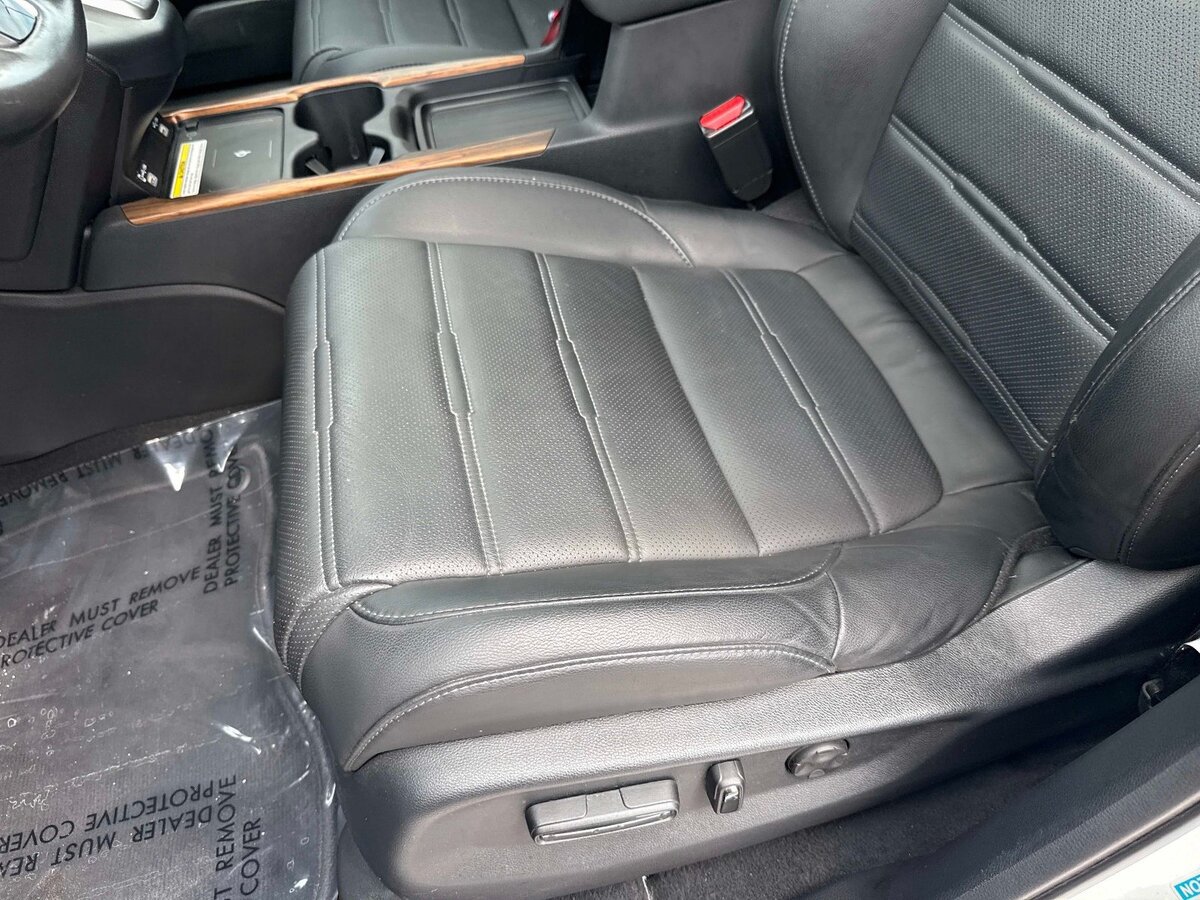 Used 2020 Honda CR-V Touring image 19