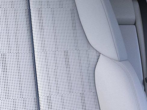 New 2026 Cadillac Lyriq Premium Luxury w/ LPO, Floor Liner Package AWD/4WD image 21
