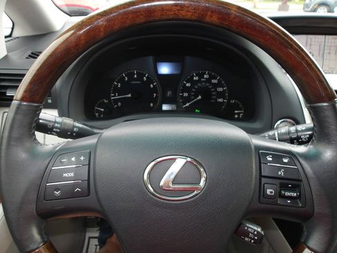 Used 2012 Lexus RX 350 AWD w/ Premium Pkg image 23