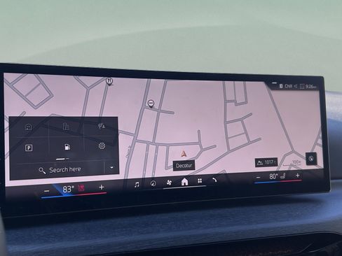 Used 2026 BMW 330i Sedan w/ M Sport Package image 10