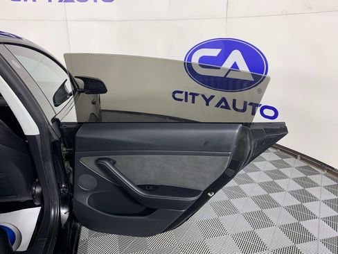 Used 2022 Tesla Model 3 Performance image 35