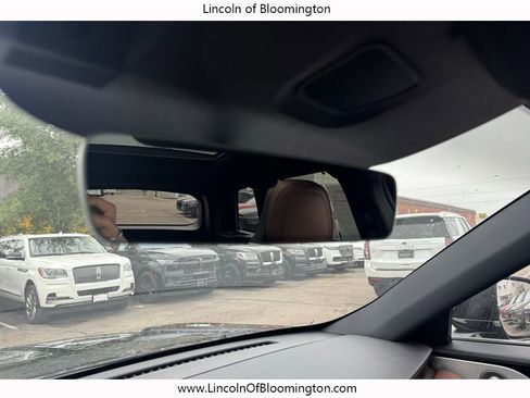 Certified 2025 Lincoln Aviator Reserve w/ Equipment Group 201A image 20
