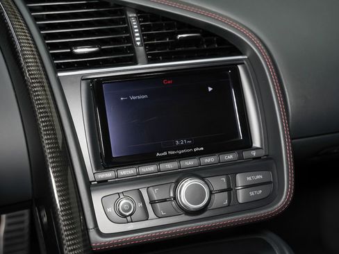 Used 2014 Audi R8 V10 image 42