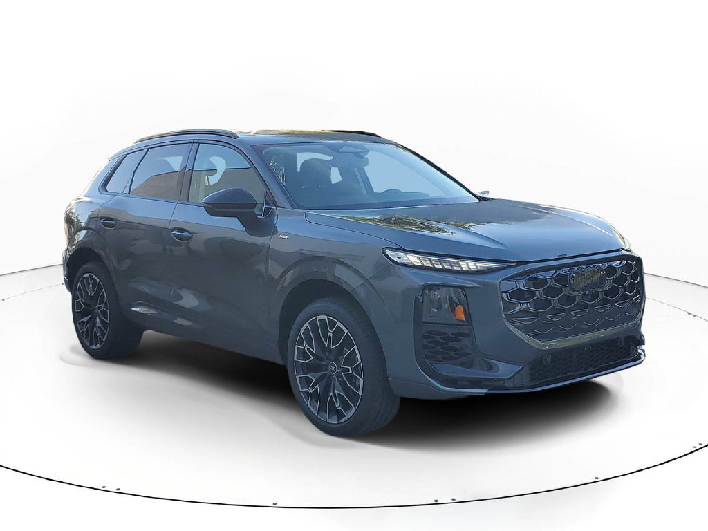 New 2026 Audi Q3 quattro 2.0T AWD/4WD image 1
