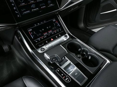 New 2025 Audi Q7 3.0T Premium Plus image 18