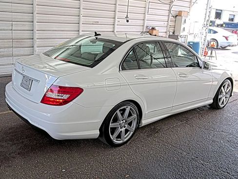 Used 2014 Mercedes-Benz C 250 Sedan image 2