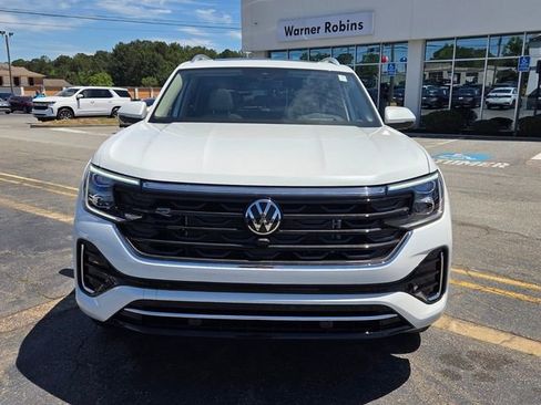 New 2026 Volkswagen Atlas SEL Premium R-Line AWD/4WD image 2