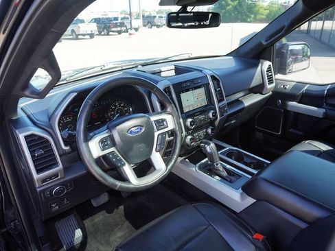 Used 2018 Ford F150 Lariat w/ Equipment Group 502A Luxury AWD/4WD image 24
