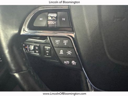 Certified 2022 Lincoln Navigator Reserve AWD/4WD image 39