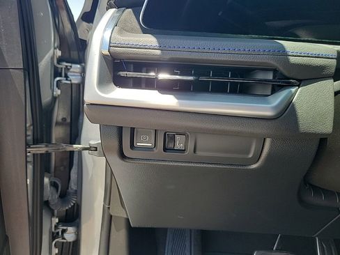 Used 2024 Cadillac XT4 Sport AWD/4WD image 22