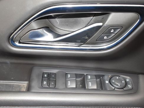 Used 2023 Chevrolet Tahoe LT image 11