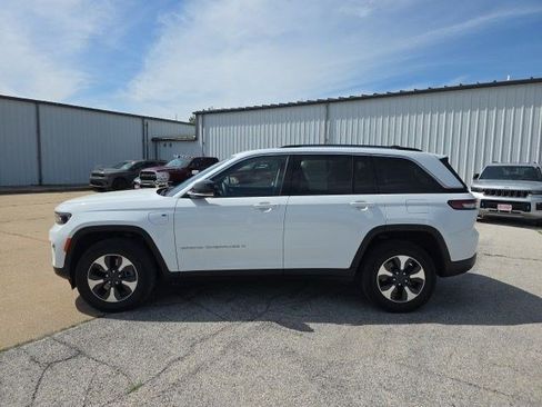 Certified 2022 Jeep Grand Cherokee Limited 4xe AWD/4WD image 5