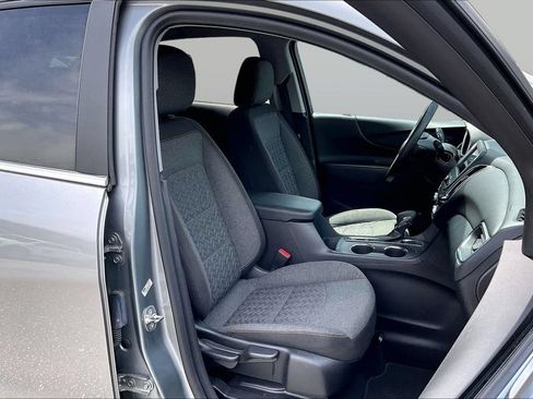 Used 2024 Chevrolet Equinox LT AWD/4WD image 7