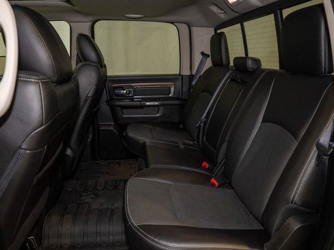 Used 2016 RAM 1500 Laramie w/ Convenience Group image 8