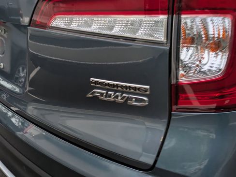 Used 2020 Honda Pilot Touring image 7