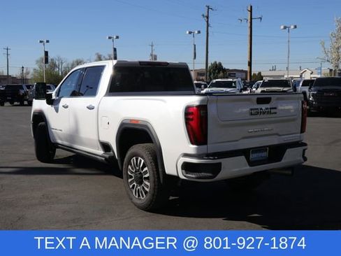 Used 2024 GMC Sierra 2500 Denali Ultimate image 4